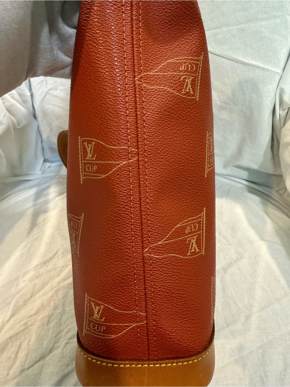 Vintage Louis Vuitton Cup Le Touquet Shoulder Bag In Red - Limited America’s Cup - Picture 15 of 16